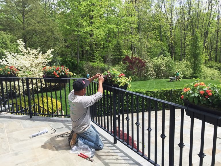 Mendham – Custom Plant Box